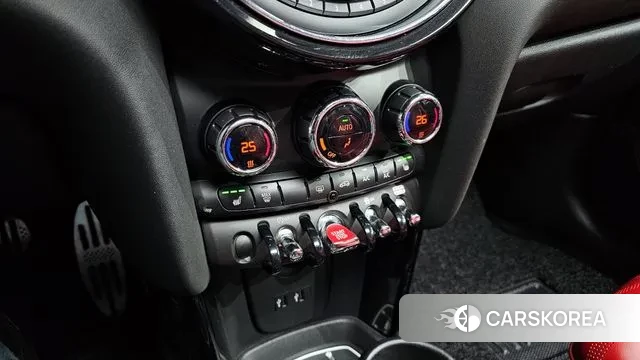 Mini Cooper S id 3479946 из Кореи 8