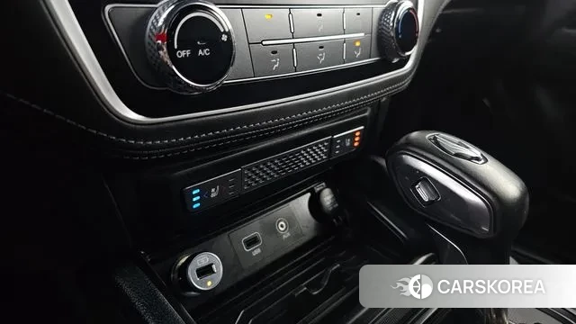 Ssangyong Rexton Sports id 3698161 из Кореи 8