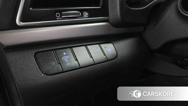 Hyundai Avante AD id 4305004 из Кореи 8