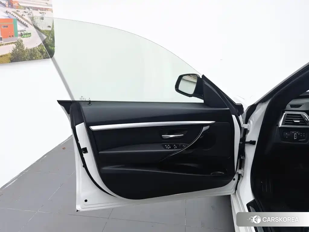 BMW 3 series GT id 4628285 из Китая 8