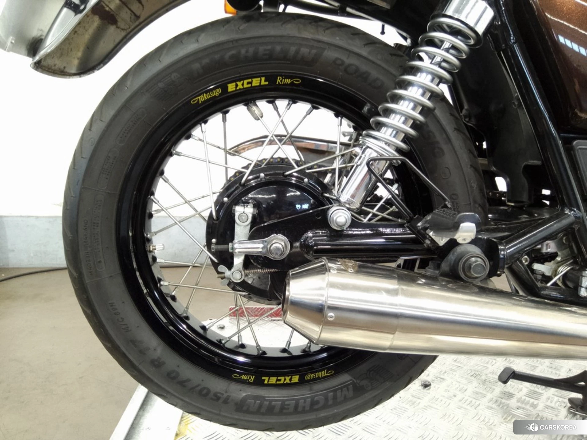 Yamaha SR 400 id 4373643 из Японии 8