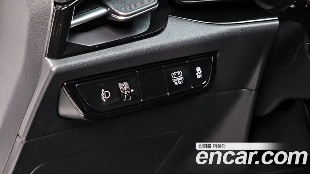 Kia Di Ol Nu Niro id 2910222 из Кореи 8