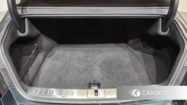 Genesis G90 (RS4) id 4308838 из Кореи 8