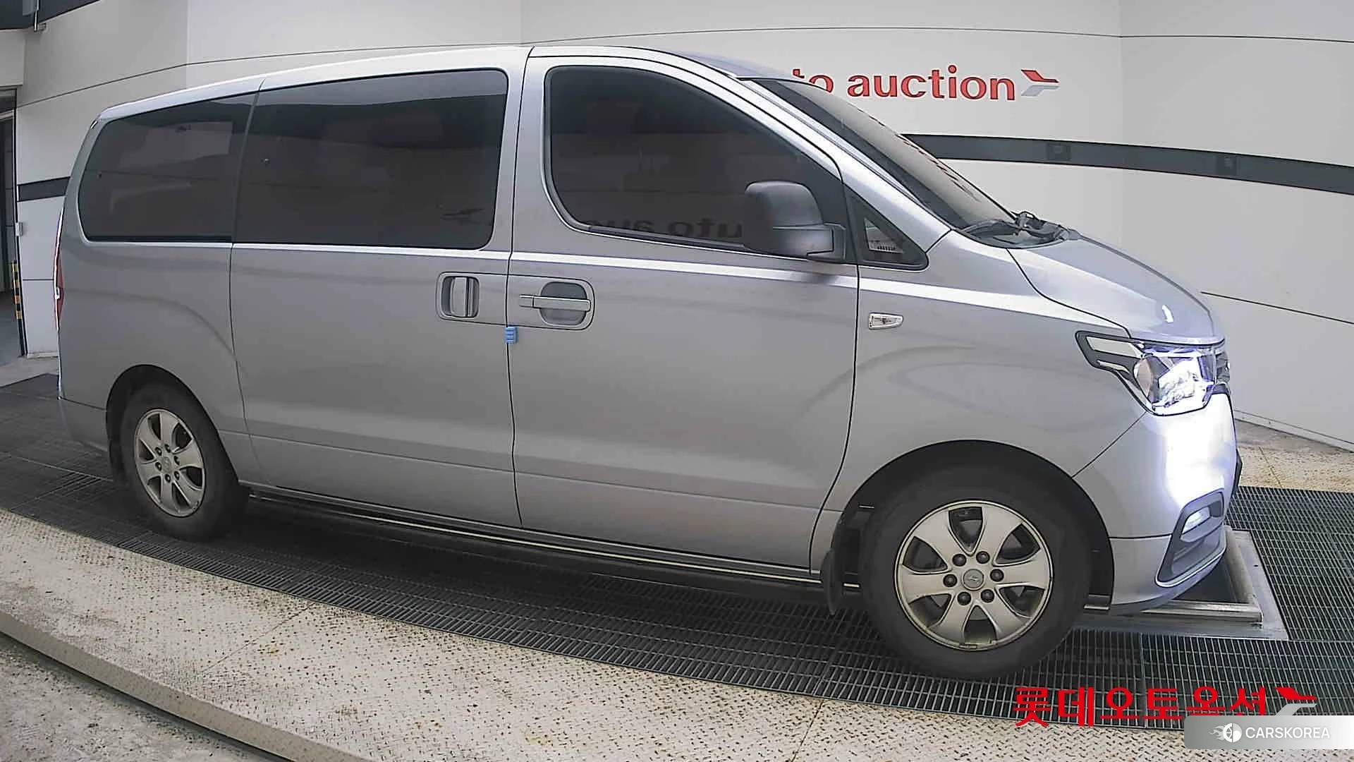 Hyundai Grand Starex id 4674127 из Кореи 8