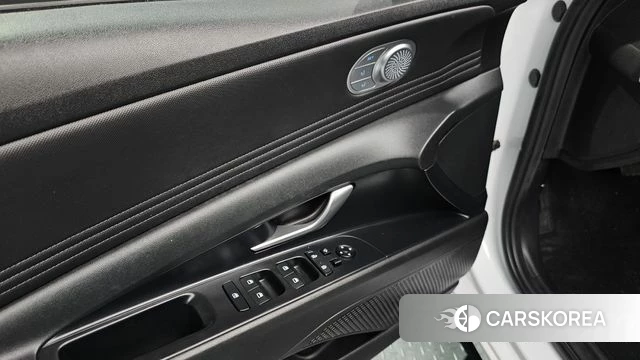 Hyundai Avante (CN7) id 3842430 из Кореи 8