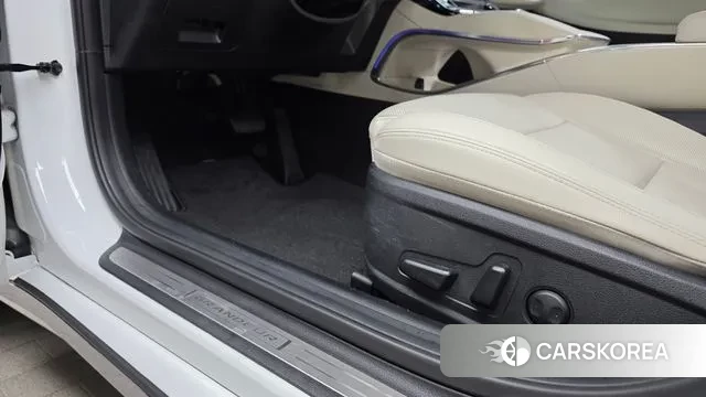 Hyundai The New Grandeur IG id 3697222 из Кореи 8