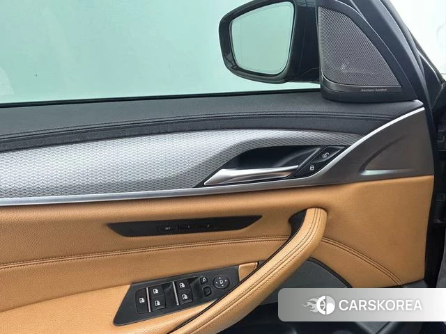 BMW 5 series (imported) id 4253330 из Китая 8
