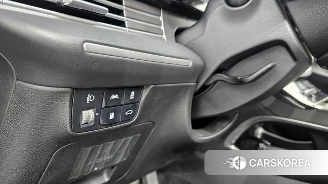 Hyundai The New Grandeur IG Hybrid id 4423808 из Кореи 8
