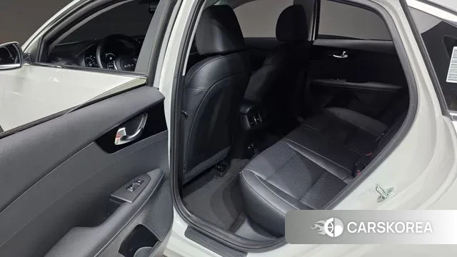 Kia The New K3 2nd generation id 3058559 из Кореи 8