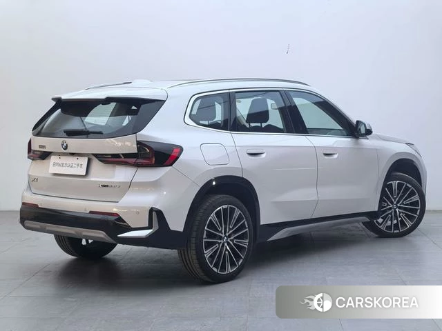 BMW X1 id 4257372 из Китая 8