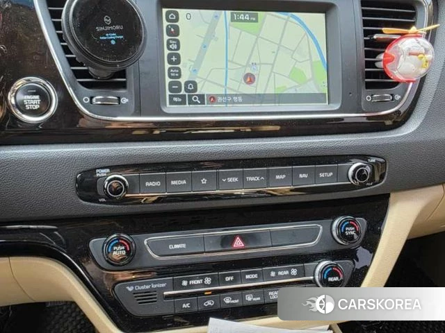 Kia The New Carnival id 3814265 из Кореи 8