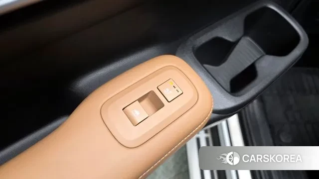 Hyundai Santa Fe (MX5) id 3769977 из Кореи 8