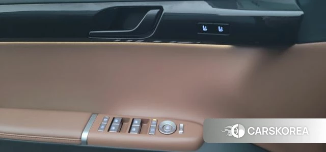 Hyundai Grandeur (GN7) id 4601307 из Кореи 8
