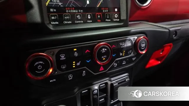 Jeep Gladiator (JT) id 3138061 из Кореи 8