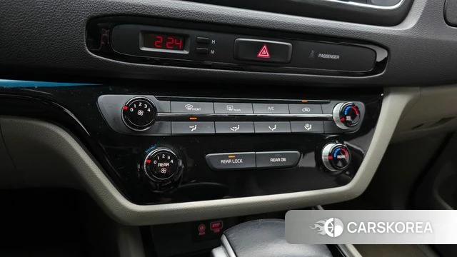 Kia The New Carnival id 4737292 из Кореи 8