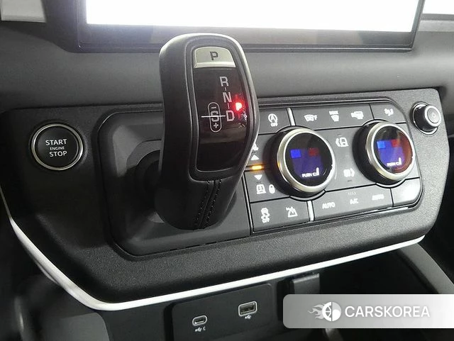 Land Rover Defender (L663) id 4206518 из Кореи 8