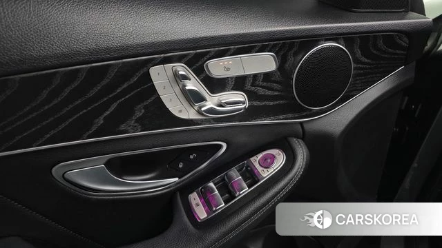 Mercedes-Benz C-Class W205 id 4345338 из Кореи 8