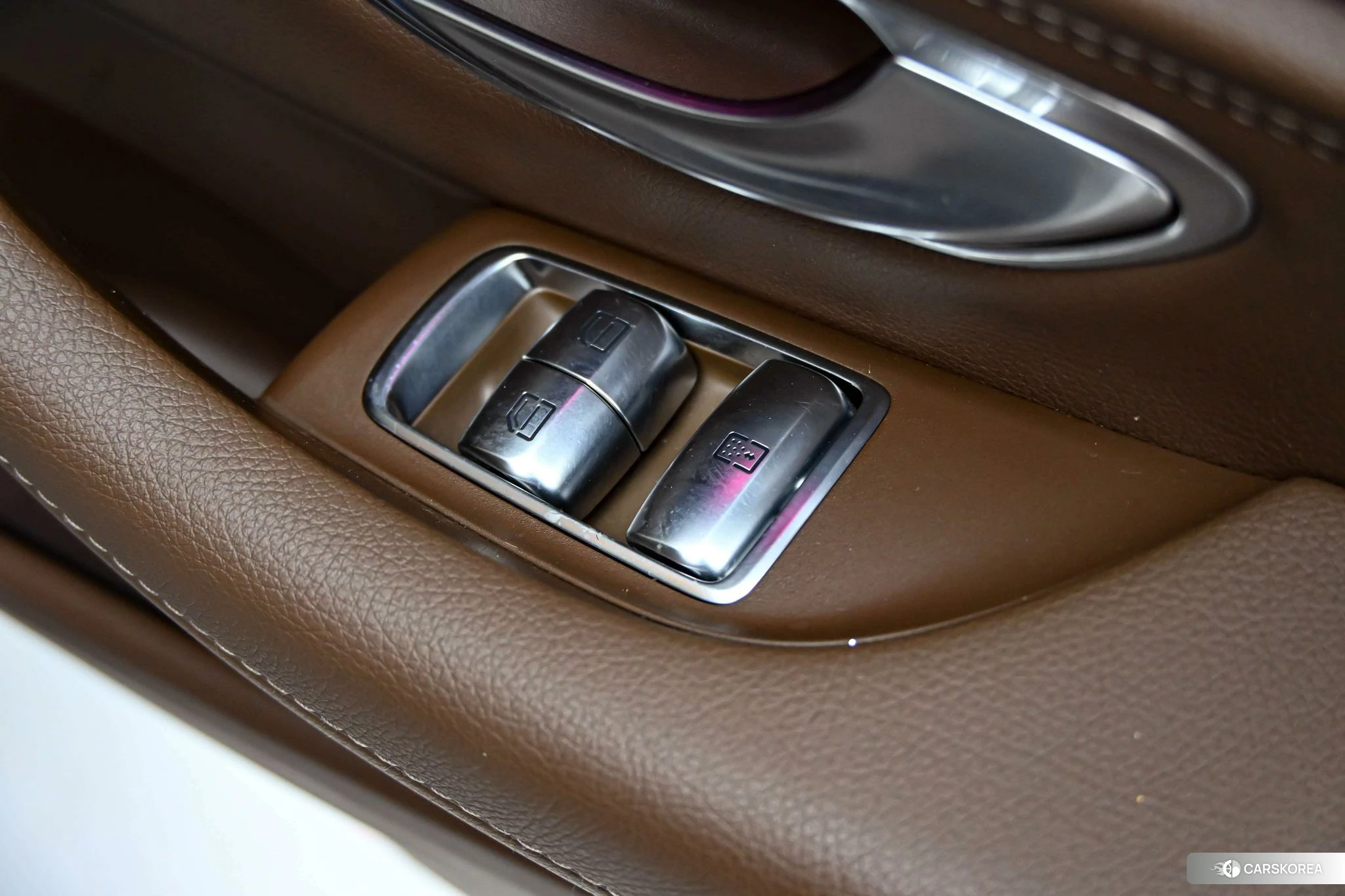 Mercedes-Benz E-class id 4487373 из Китая 8