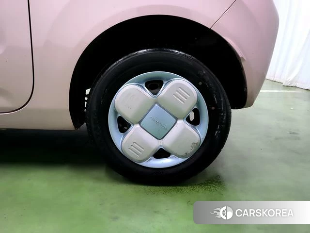 Geely Galaxy panda id 4211457 из Китая 8