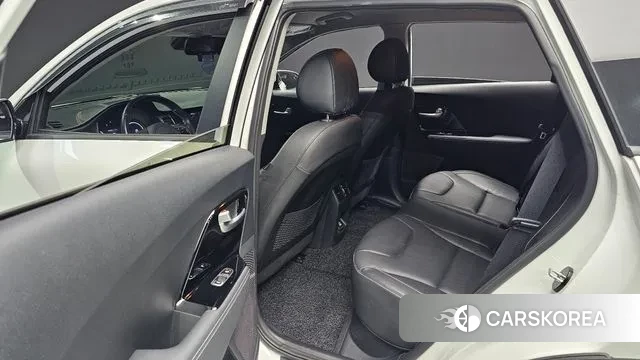 Kia Niro EV id 3439407 из Кореи 8