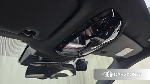 BMW 5 Series (G60) id 4194224 из Кореи 8