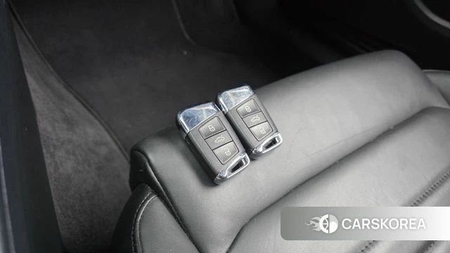 Volkswagen Passat GT (B8) id 4785912 из Кореи 8