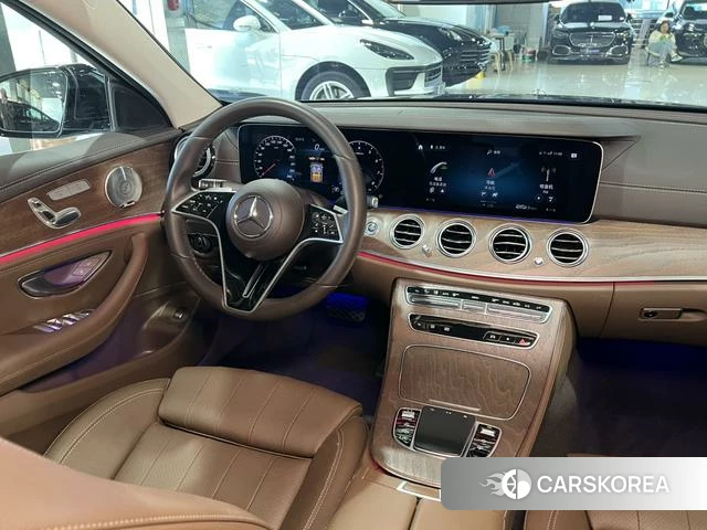 Mercedes-Benz E-class id 4279334 из Китая 8