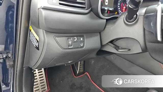 Genesis G70 id 3464567 из Кореи 8