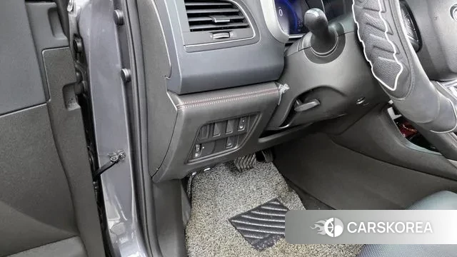 Renault Korea (Samsung) The New QM6 id 3776167 из Кореи 8