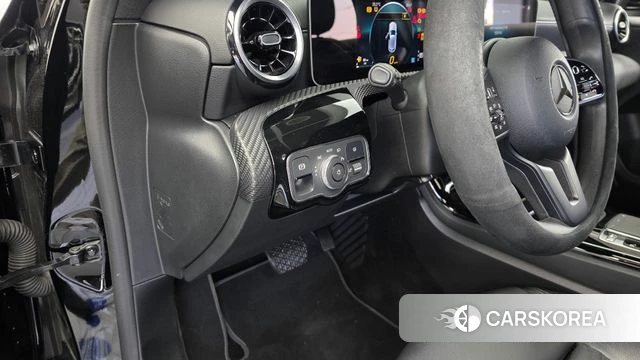 Mercedes-Benz A-Class W177 id 4250909 из Кореи 8