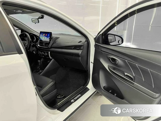 Toyota YARIS L Zhixuan id 4256987 из Китая 8