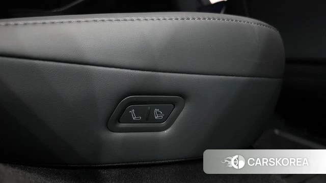 Tesla Model Y id 4767318 из Кореи 8