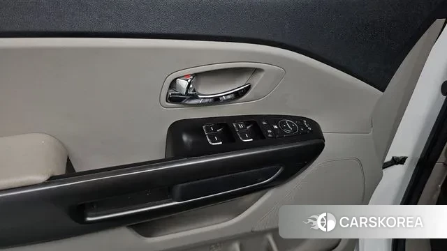 Kia The New Carnival id 3552894 из Кореи 8