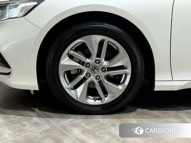 Honda Accord id 4274291 из Китая 8