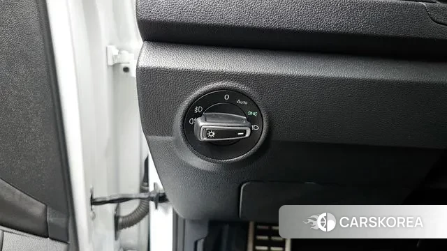 Volkswagen T-Roc id 3764893 из Кореи 8