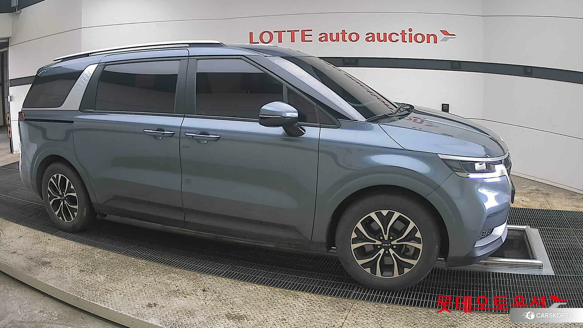 Kia Carnival id 3875846 из Кореи 8