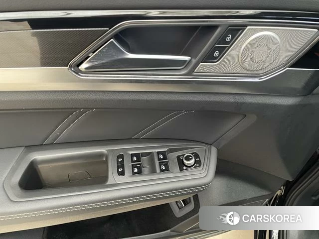 Volkswagen Tourang id 4258770 из Китая 8