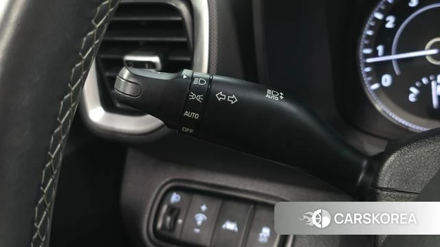 Hyundai Venue id 4615010 из Кореи 8