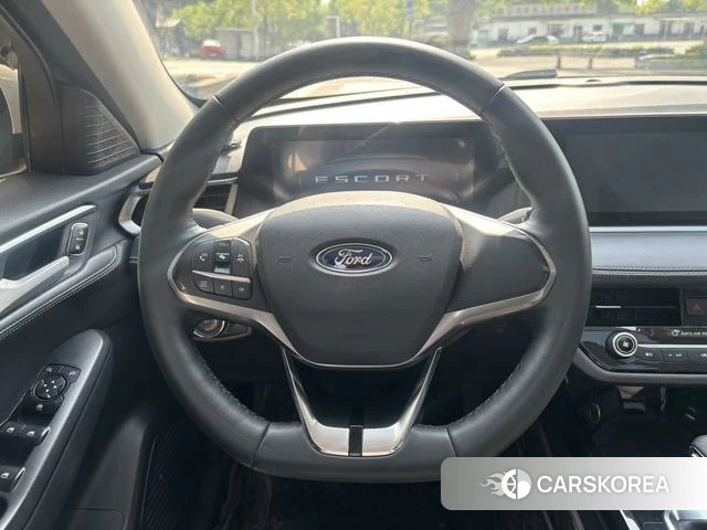 Ford Forrest id 4240697 из Китая 8
