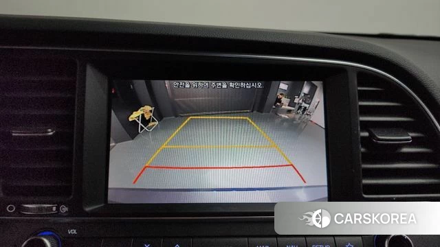 Hyundai Avante AD id 3834792 из Кореи 8