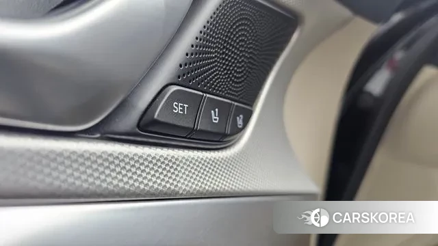 Genesis The New G70 id 3633817 из Кореи 8