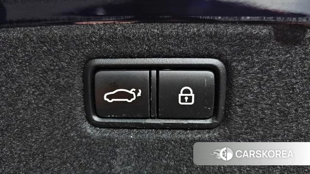 Genesis G70 id 3795552 из Кореи 8