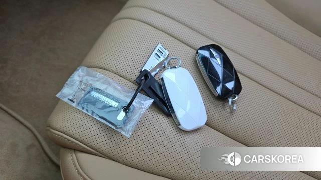 Genesis G80 (RG3) id 4279979 из Кореи 8