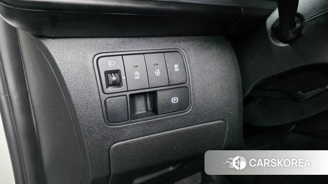 Hyundai Staria id 4593172 из Кореи 8