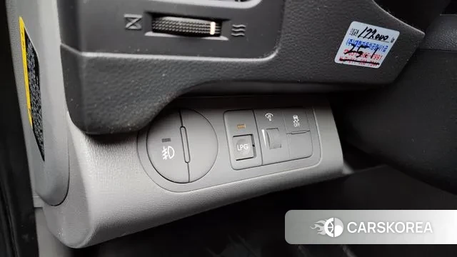 Hyundai The New Grand Starex id 3368847 из Кореи 8