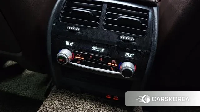 BMW 5 Series (G30) id 3065489 из Кореи 8