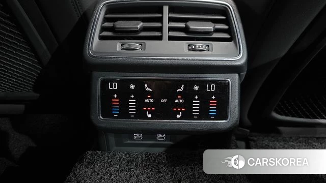 Audi A6 (C8) id 3812660 из Кореи 8