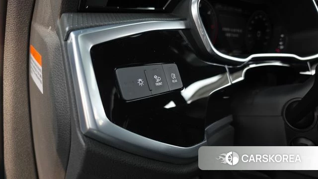 Audi Q3 (F3) id 4965663 из Кореи 8