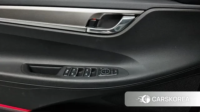 Hyundai The New Grandeur IG id 3027448 из Кореи 8