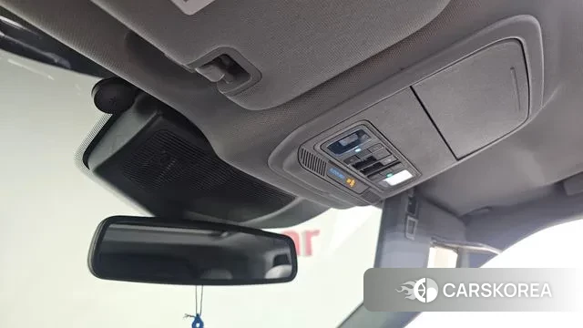 Ford Explorer 6th Generation id 3681108 из Кореи 8